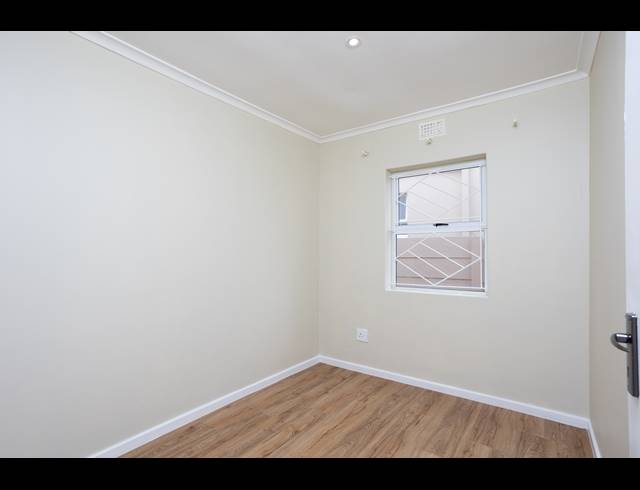 3 BEDROOM FREESTANDING TO LET IN MUIZENBERG